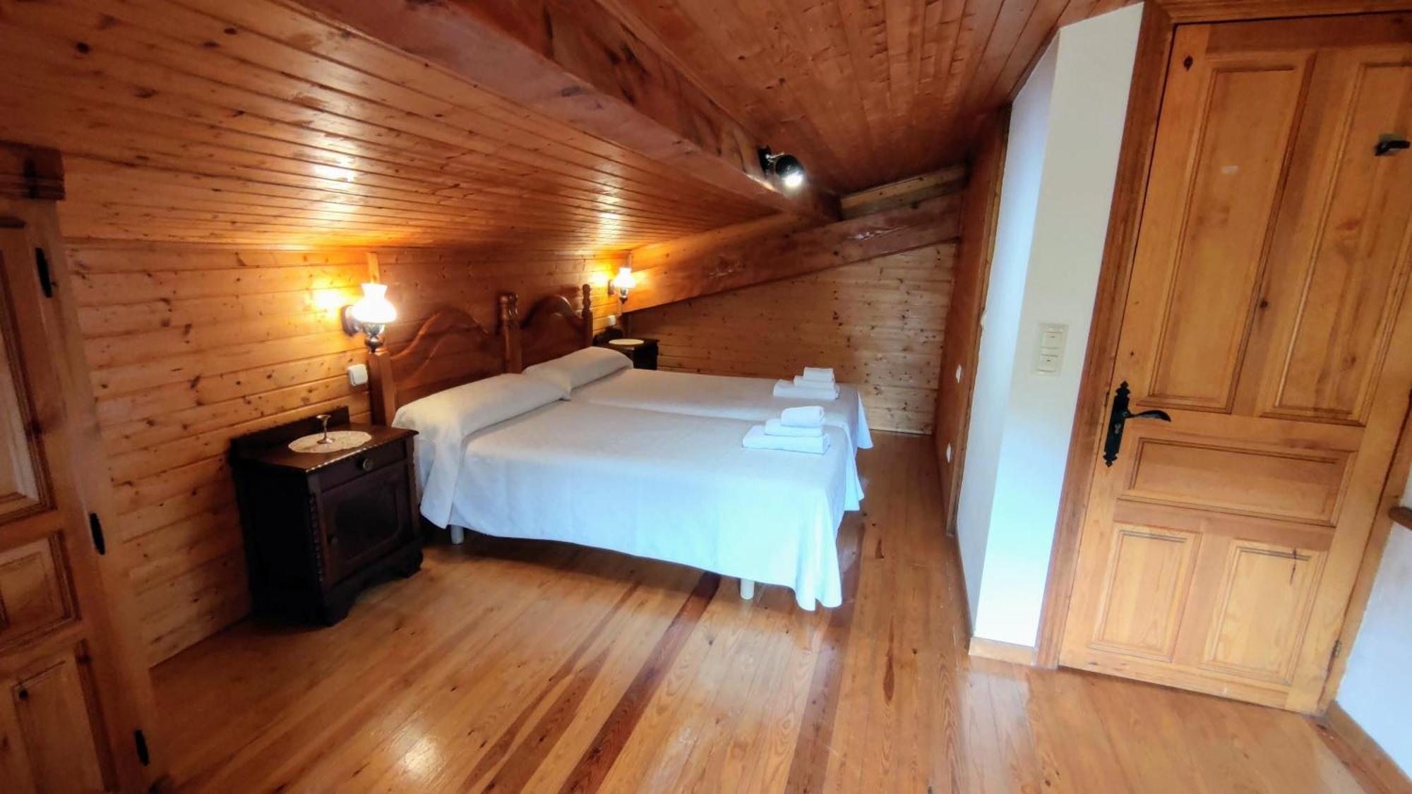 Apartamentos Rurales La Tabla Alles Kültér fotó