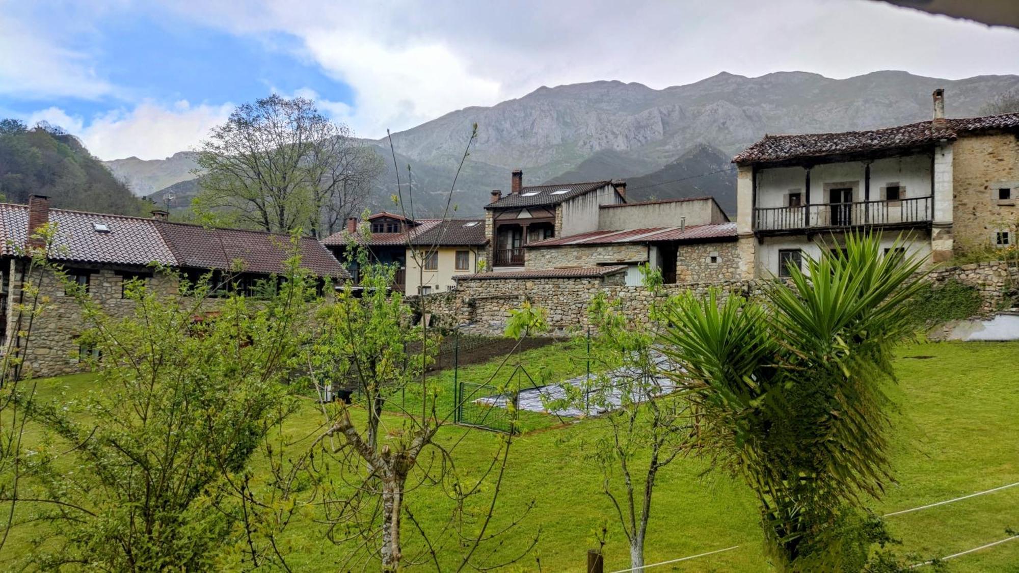 Apartamentos Rurales La Tabla Alles Kültér fotó