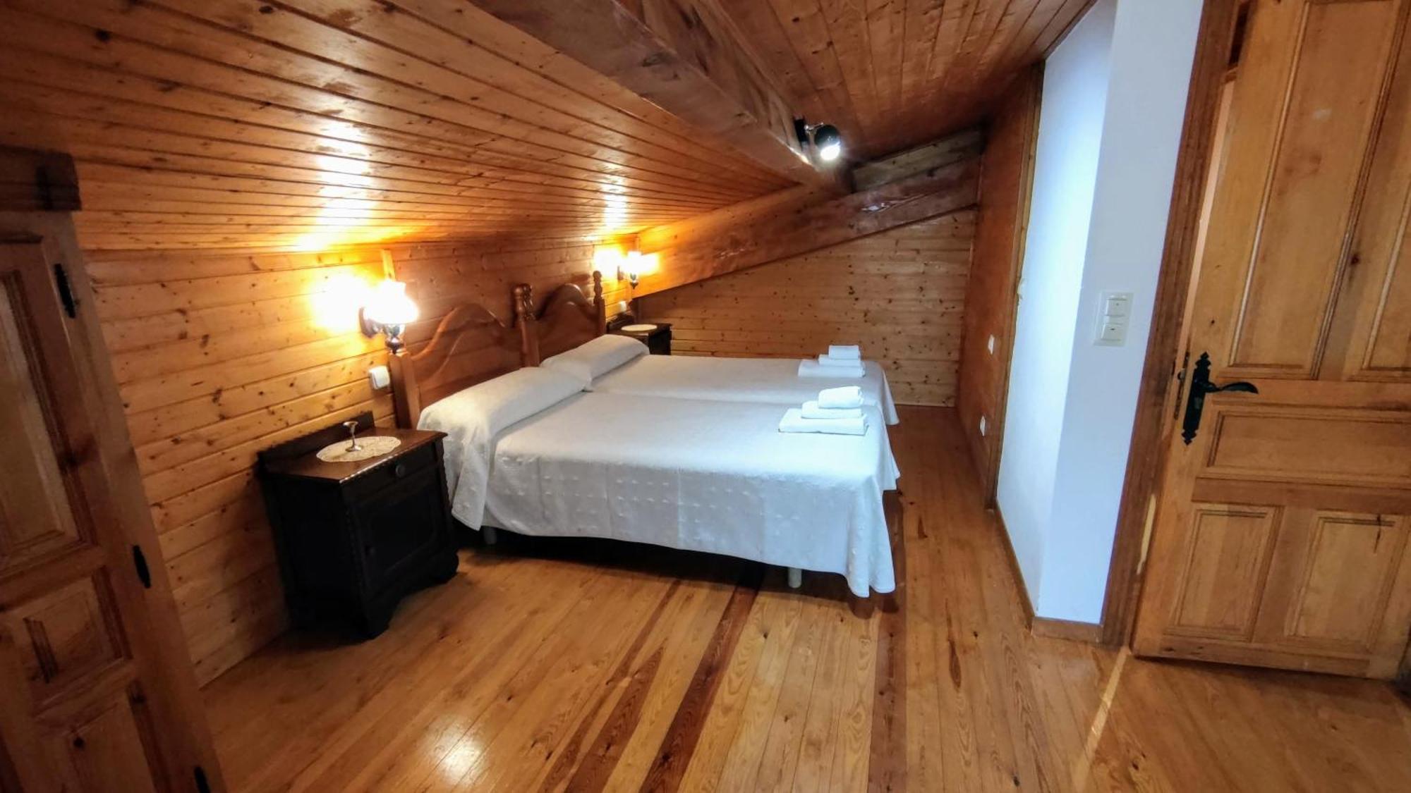 Apartamentos Rurales La Tabla Alles Kültér fotó