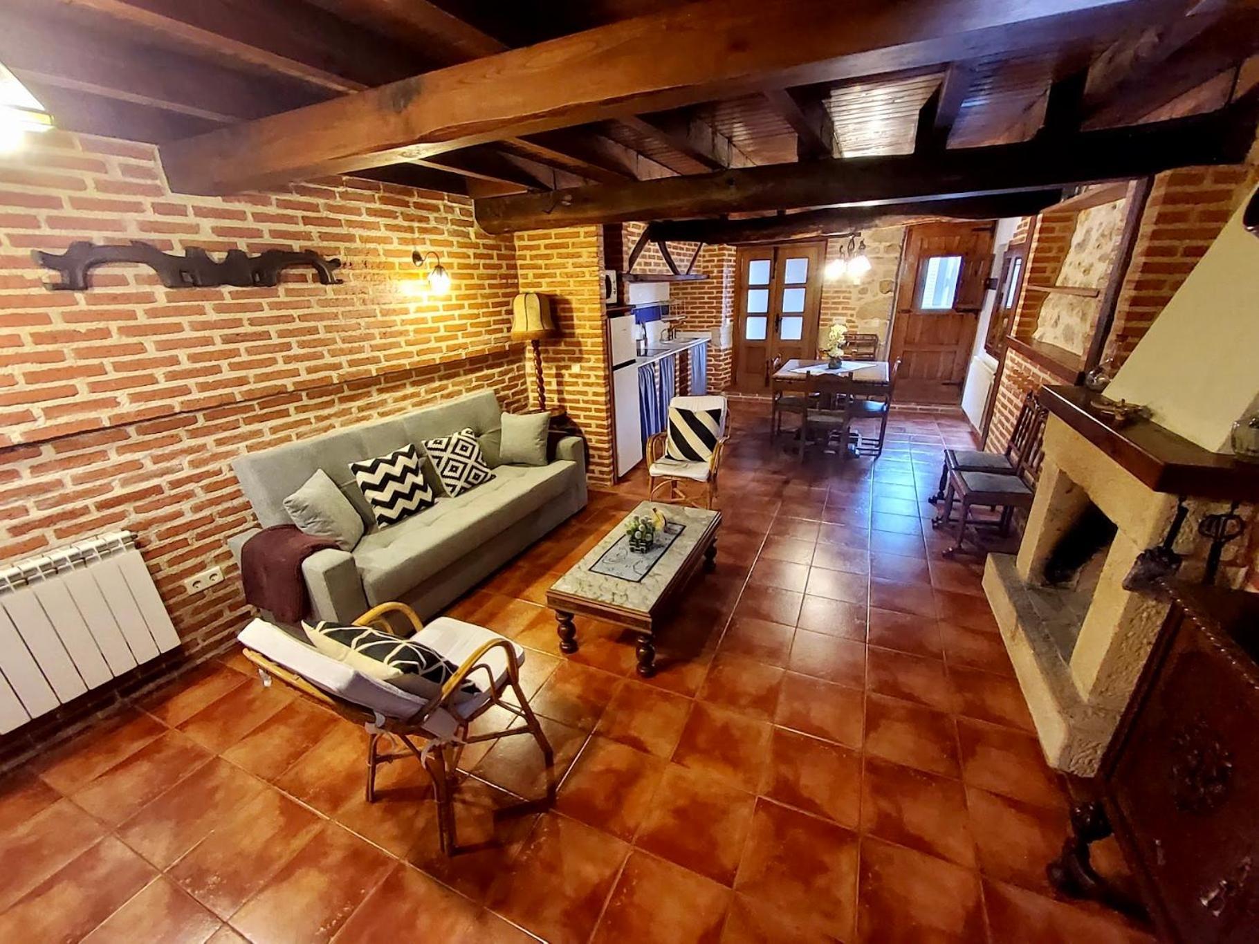 Apartamentos Rurales La Tabla Alles Kültér fotó